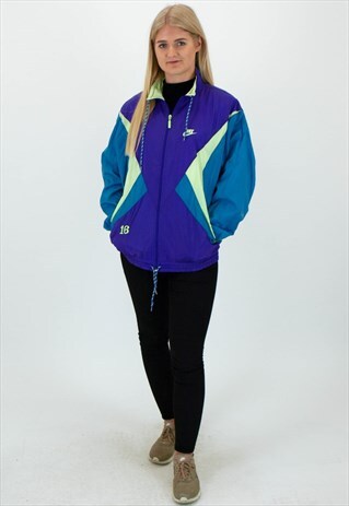 VINTAGE NIKE SHELL JACKET
