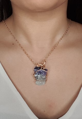 NATURAL STONE NECKLACE