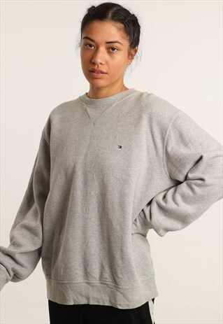 VINTAGE TOMMY HILFIGER EMBROIDERED LOGO SWEATSHIRT
