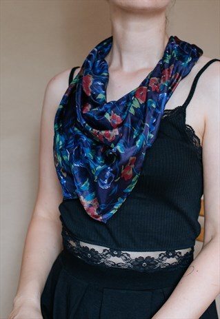 VINTAGE 70S ROSE PATTERNED SCARF