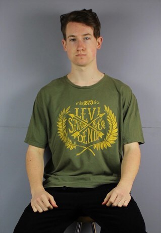 VINTAGE LEVIS T-SHIRT IN GREEN WITH PRINTED LOGO. SIZE XL. L