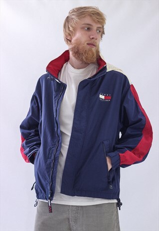 VINTAGE MENS TOMMY HILFIGER PATCH LOGO WINDBREAKER JACKET