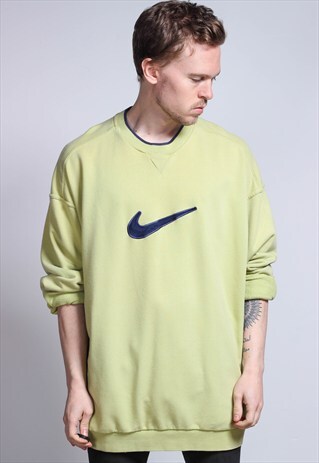 VINTAGE NIKE SWEATSHIRT