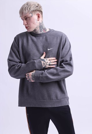 VINTAGE NIKE SWEATSHIRT