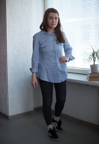 VINTAGE 90'S LIGHT BLUE BUTTON UP SHIRT