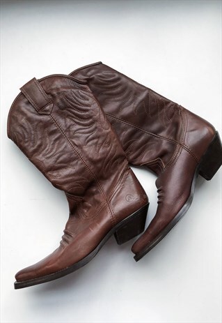 VINTAGE COWBOY BOOTS