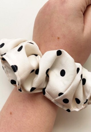 MARGOT - POLKA DOT SCRUNCHIE