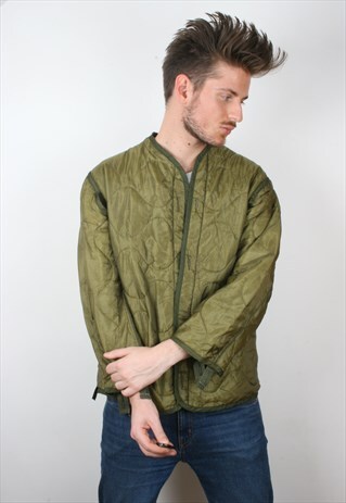 VINTAGE GREEN QUILTED MILITARY LINER