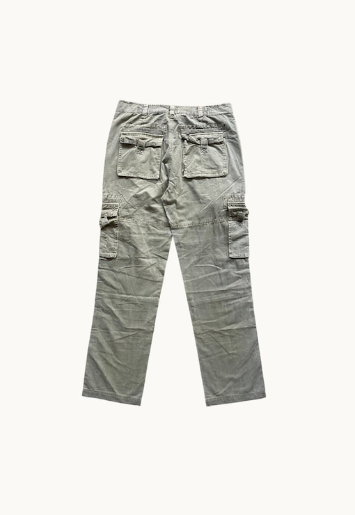 garment image