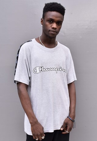 VINTAGE 90S CHAMPION OVER SIZED T-SHIRT