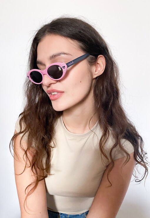 garment image