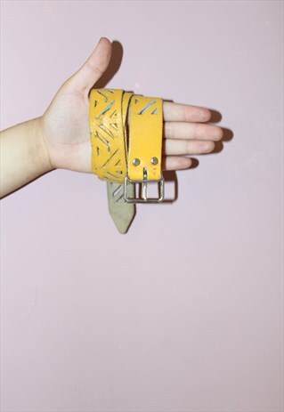 80'S VINTAGE AZTEC STYLE YELLOW BELT