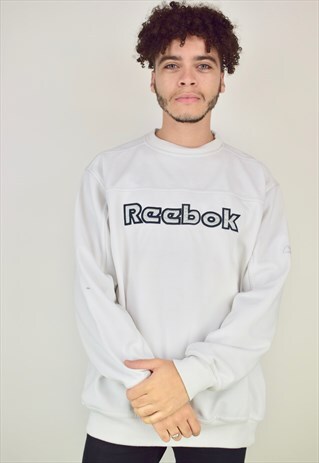 VINTAGE 90'S REEBOK SWEATSHIRT
