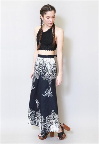 VINTAGE 1970'S NAVY BLUE PAISLEY FOLK WRAP MIDI SKIRT