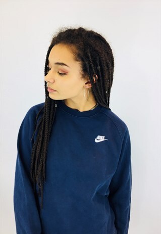 NIKE EMBROIDERED SWOOSH SWEATSHIRT