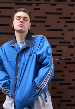 VINTAGE 90'S TOMMY HILFIGER WINDBREAKER JACKET