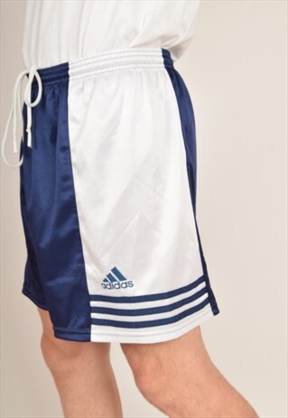 VINTAGE ADIDAS SHORTS MADE IN ENGLAND SIZE XL (3033)