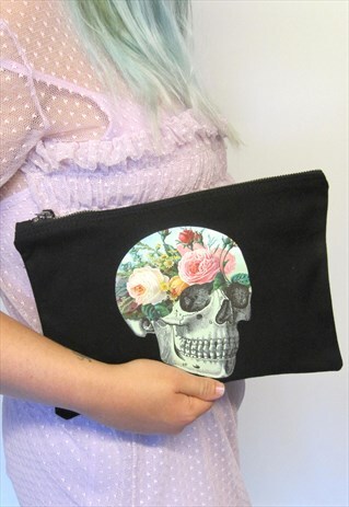 GARDEN FLORAL SKULL CLUTCH BAG