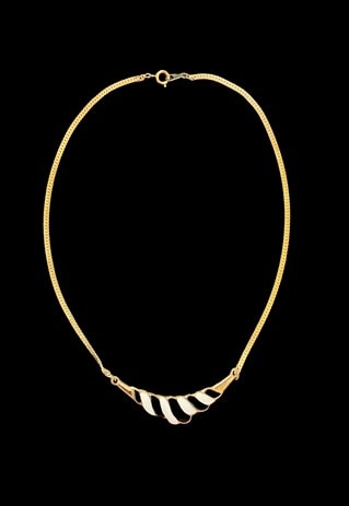 70'S VINTAGE LADIES ENAMEL GOLD BLACK WHITE NECKLACE