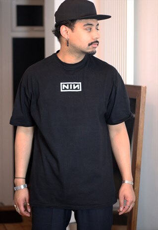 VINTAGE 90S NINE INCH NAILS MERCH BAND T-SHIRT