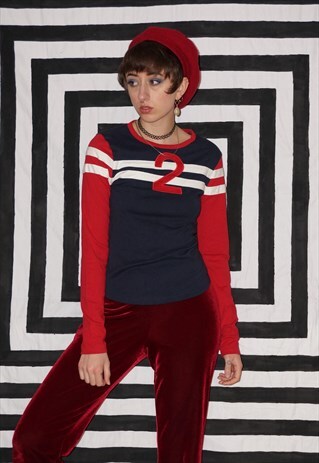 VINTAGE 90'S LONG SLEEVE SPORTY TOP
