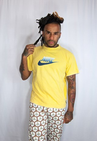 NIKE VINTAGE T SHIRT