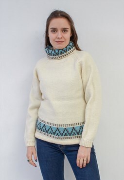 Vintage Women's M Sweater Wool Iceland Pullover Turtleneck