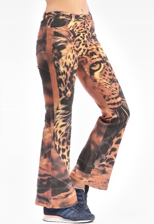 MOM JEANS BELL BOTTOM LEOPARD PRINT