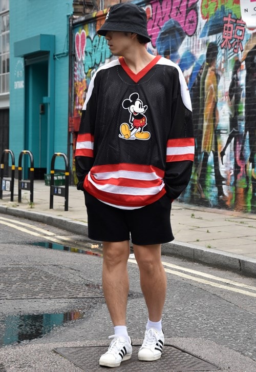 How To Wear Oversized Hockey Jersey