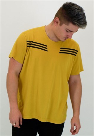 VINTAGE ADIDAS T-SHIRT