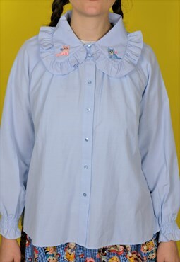 pastel blue frilly big collar ruffle kitsch applique cats 