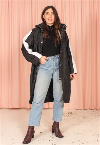 VINTAGE 90S LONG PADDED JACKET IN BLACK