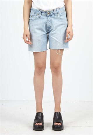 VINTAGE LIGHT BLUE LEE DENIM MIDI SHORTS