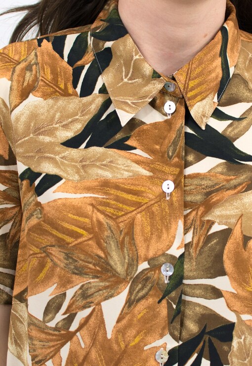 garment image