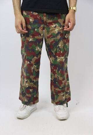 VINTAGE CAMO ARMY TROUSERS