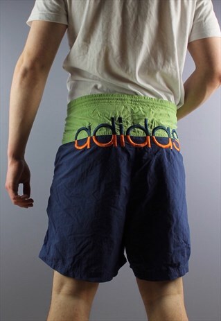 VINTAGE ADIDAS SHORTS IN NAVY WITH POCKETS, EMBROIDERED LOGO