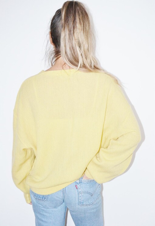 garment image