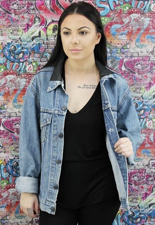LEVI'S MID BLUE VINTAGE DENIM JACKET. UNISEX.
