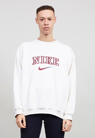 VINTAGE NIKE 90'S CLASSIC CREAM OVERSIZED SWEATER