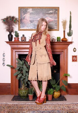 VINTAGE 70S SAND EMBOSSED SUEDE VEST SKIRT TWO PIECE SET