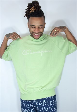 CHAMPION SHORTSLEEVED SWEATSHIRT