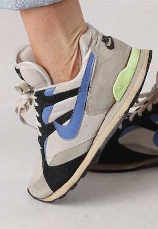 NIKE 1990 TRAINERS, UK 6.5. 90'S, RARE (CJ4A)