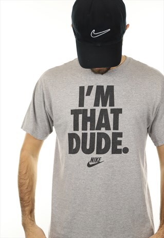 VINTAGE NIKE GRAPHIC T SHIRT TEE