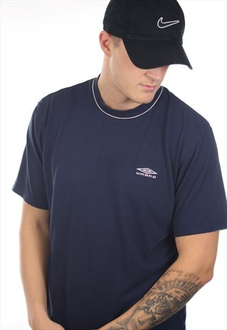 VINTAGE UMBRO SMALL LOGO T SHIRT TEE