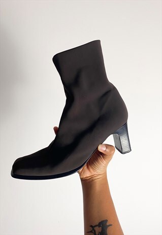 VINTAGE 90S Y2K CHOCOLATE SOCK SQUARE TOE ANKLE BOOTS
