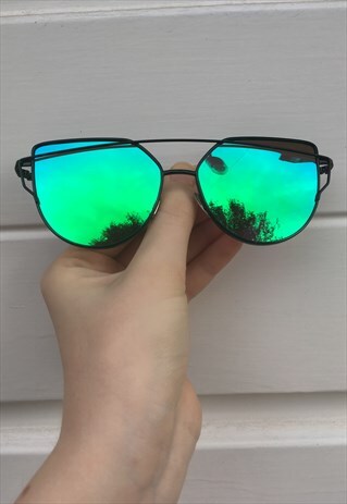 UNISEX 90S Y2K SUNGLASSES GREEN BLUE HOLOGRAPHIC SUNNIES