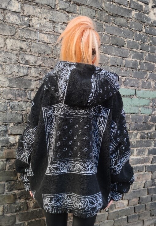 garment image