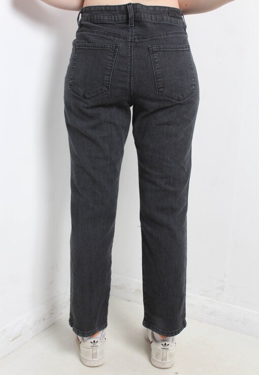 garment image