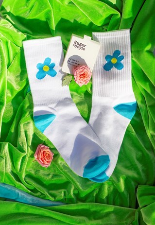 Bright Blue Single Cartoon Flower Motif Socks