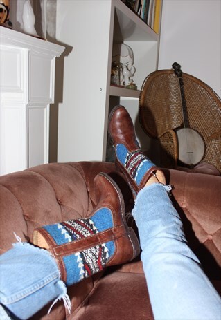 VINTAGE 90S MORROCAN KILIM LEATHER BOOTS